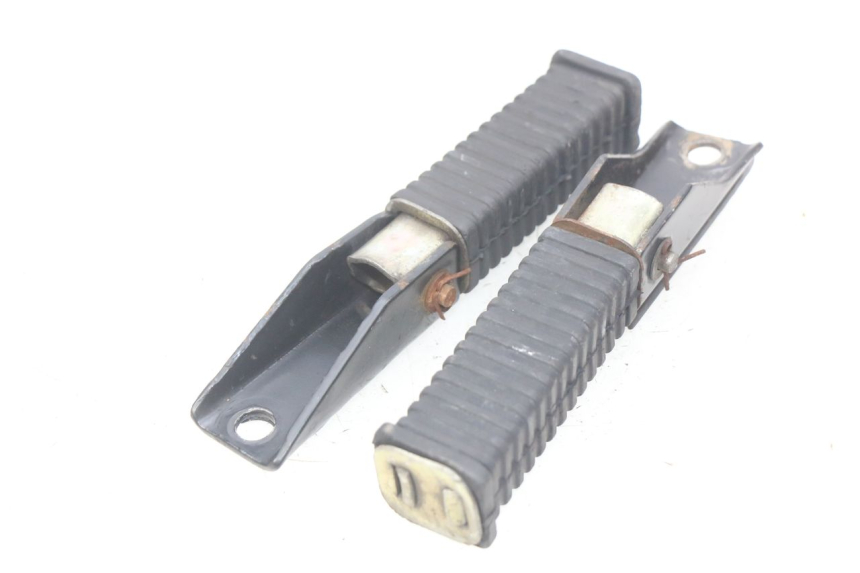 photo de SET ACHTERSTE VOETSTEUNEN TNT MOTOR CITY 50 (2007 - 2018) - Technische close-up