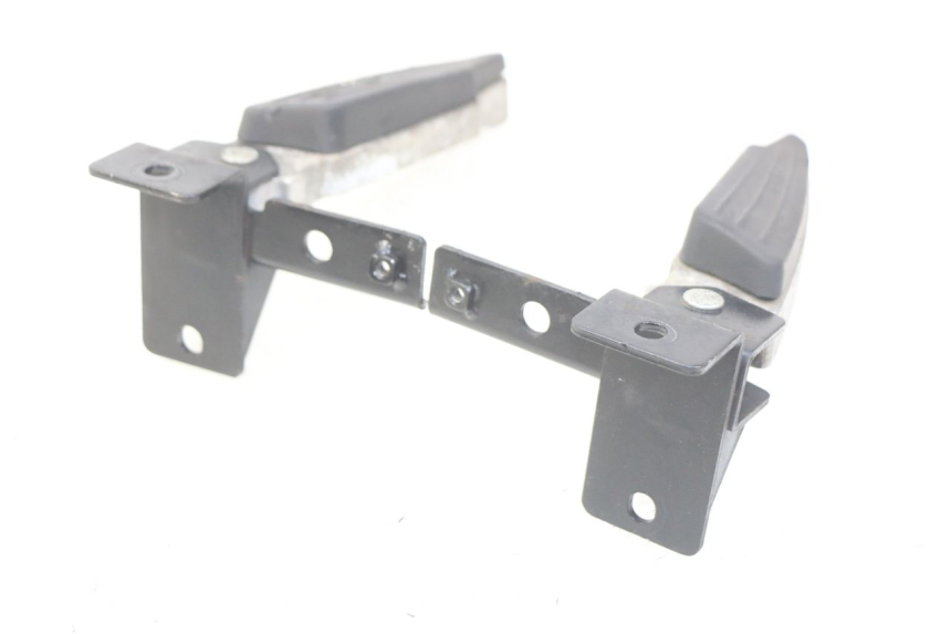 photo de SET ACHTERSTE VOETSTEUNEN PEUGEOT CITYSTAR 125 (2011 - 2017) - Technische close-up