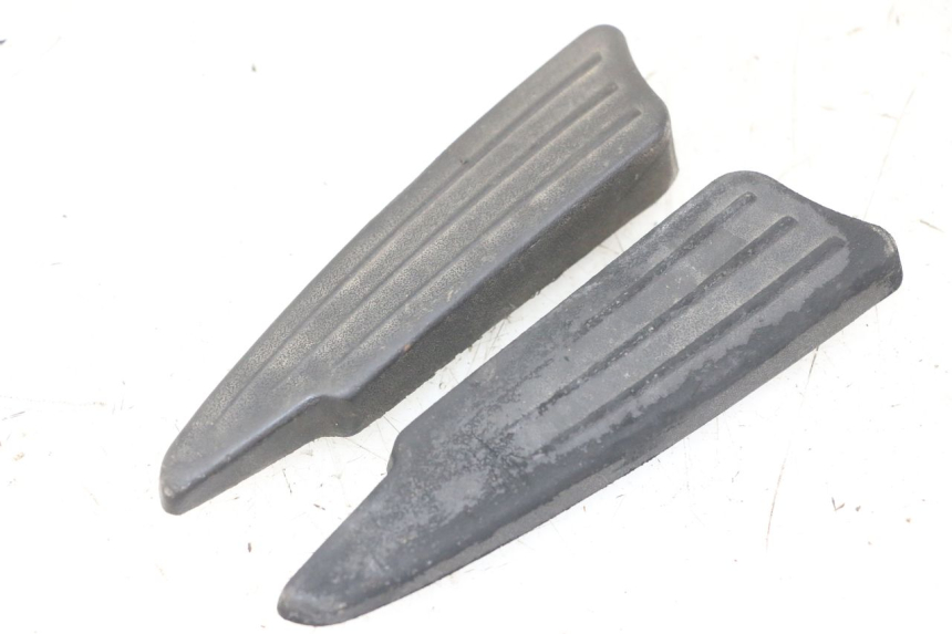 photo de SET ACHTERSTE VOETSTEUNEN PEUGEOT CITYSTAR 50 (2013 - 2017) - Detail van het onderdeel