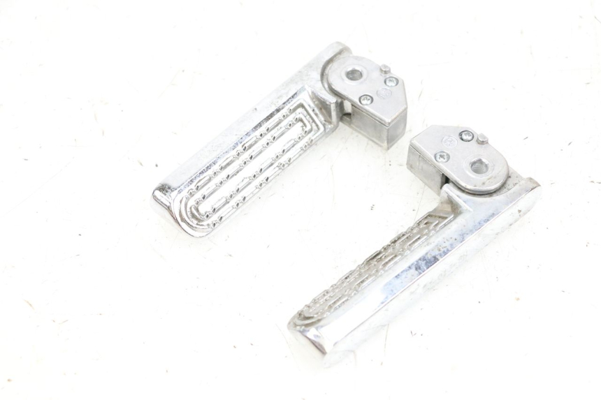 photo de SET ACHTERSTE VOETSTEUNEN SEGWAY NINEBOT E125S 1 (2022 - 2026) - Detail van het onderdeel