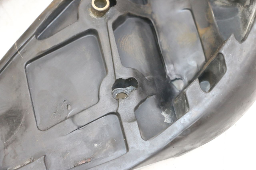 photo de SET ACHTERSTE VOETSTEUNEN HONDA FES PANTHEON 2T 125 (1998 - 2002) - Zoom op gebruiksstaat