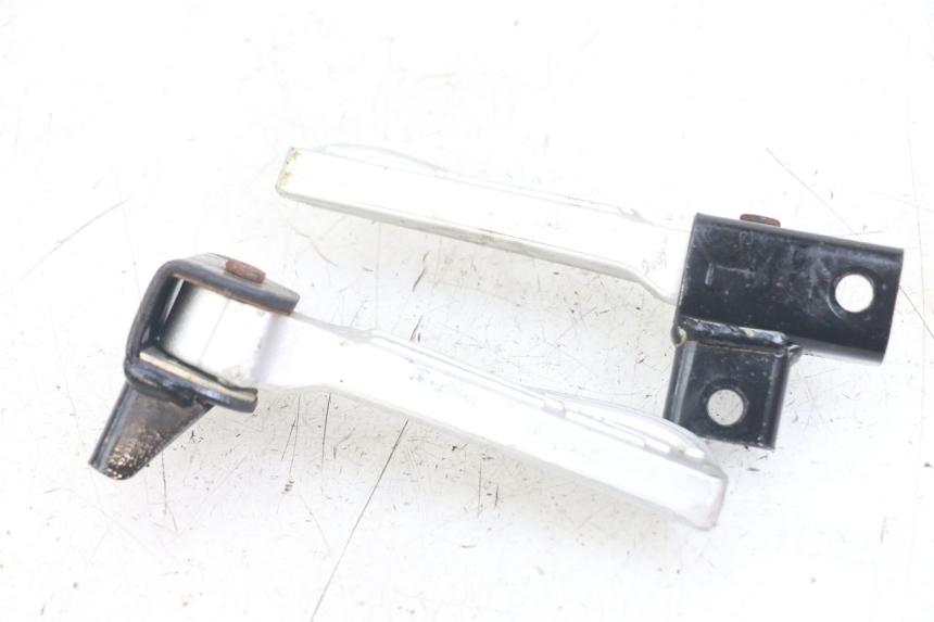 photo de SET ACHTERSTE VOETSTEUNEN SYM FIDDLE 3 III 125 (2014 - 2020) - Overzicht