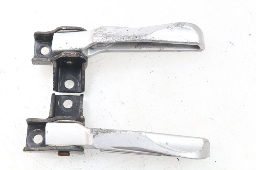 photo de SET ACHTERSTE VOETSTEUNEN SYM FIDDLE 3 III 50 (2014 - 2020) - Andere kijkhoek