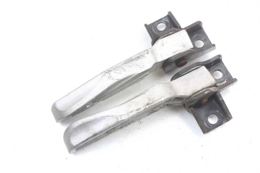 photo de SET ACHTERSTE VOETSTEUNEN SYM FIDDLE 3 III 50 (2014 - 2020) - Andere kijkhoek