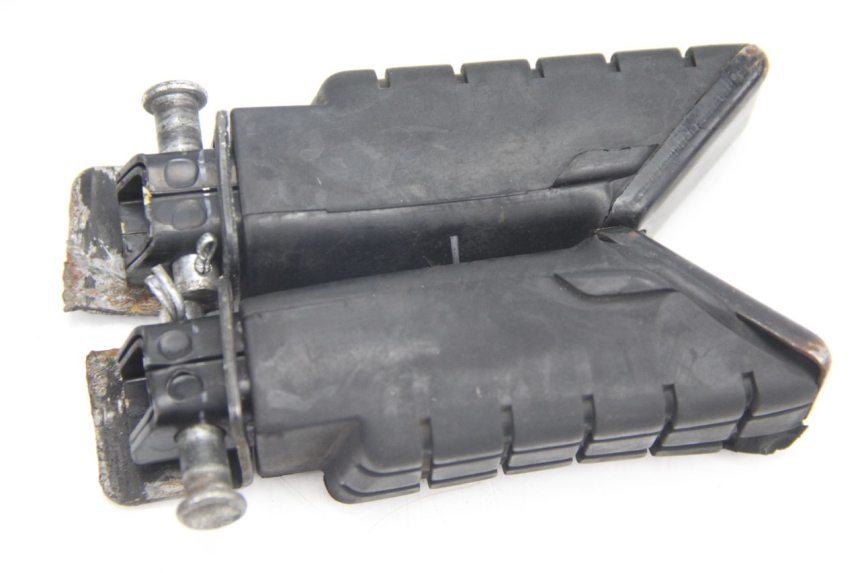 photo de SET ACHTERSTE VOETSTEUNEN MBK FLIPPER 115 (2013 - 2017) - Detail van het onderdeel