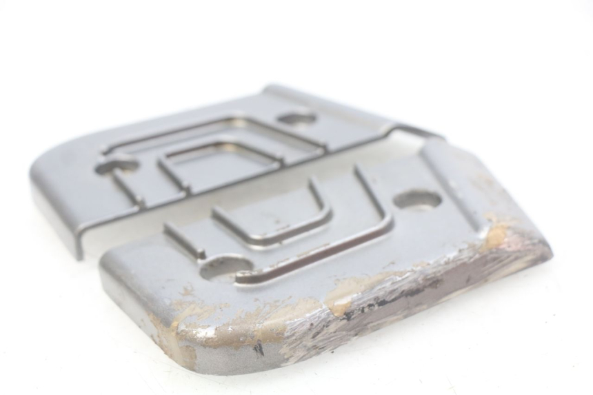 photo de SET ACHTERSTE VOETSTEUNEN TNT MOTOR GRIDO 2T 50 (2010 - 2019) - Bevestigingspunten