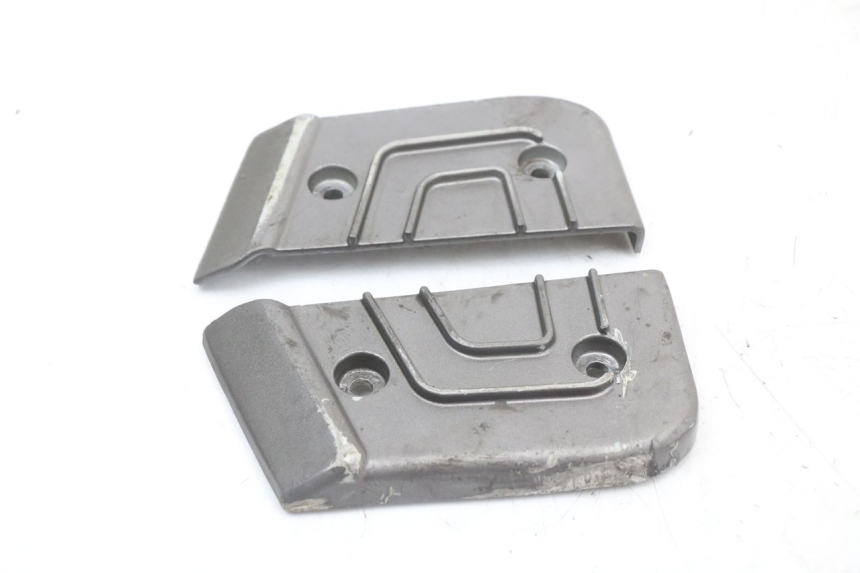 photo de SET ACHTERSTE VOETSTEUNEN TNT MOTOR GRIDO 2T 50 (2010 - 2019) - Technische close-up