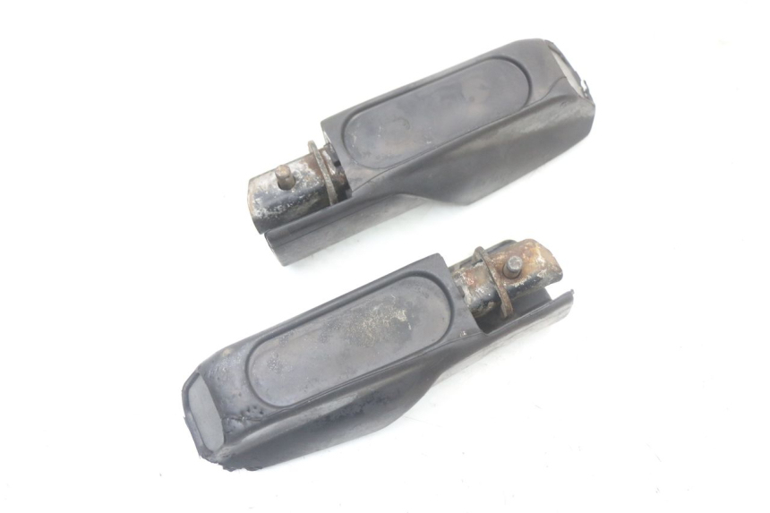 photo de SET ACHTERSTE VOETSTEUNEN HONDA FES S-WING SWING 125 (2007 - 2015) - Andere kijkhoek