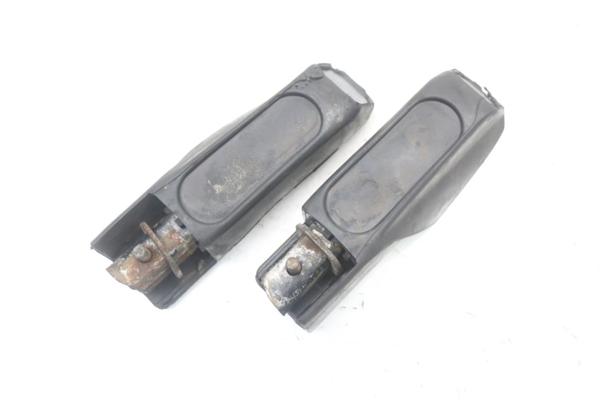 photo de SET ACHTERSTE VOETSTEUNEN HONDA FES S-WING SWING 125 (2007 - 2015) - Technische close-up