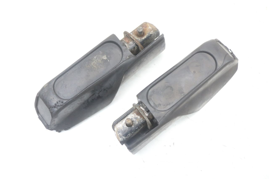 photo de SET ACHTERSTE VOETSTEUNEN HONDA FES S-WING SWING 125 (2007 - 2015) - Overzicht