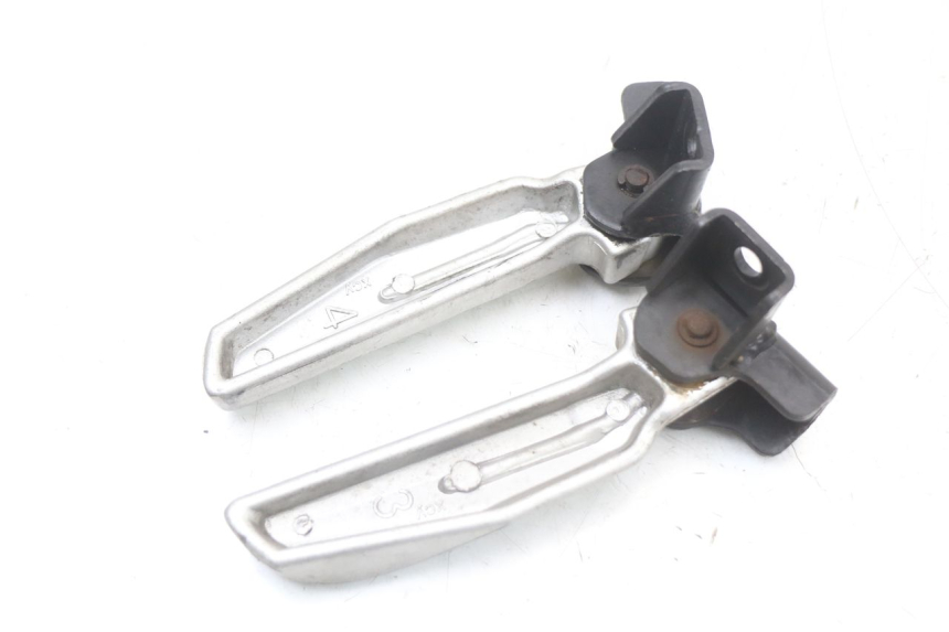 photo de SET ACHTERSTE VOETSTEUNEN SYM JET 14 4T 50 (2018 - 2022) - Zoom op gebruiksstaat