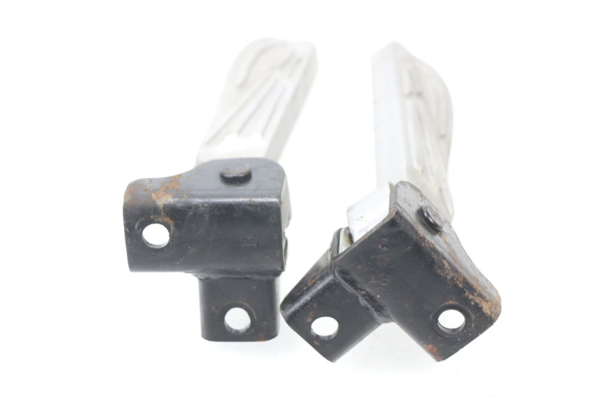 photo de SET ACHTERSTE VOETSTEUNEN SYM JET 4 50 (2010 - 2014) - Technische close-up