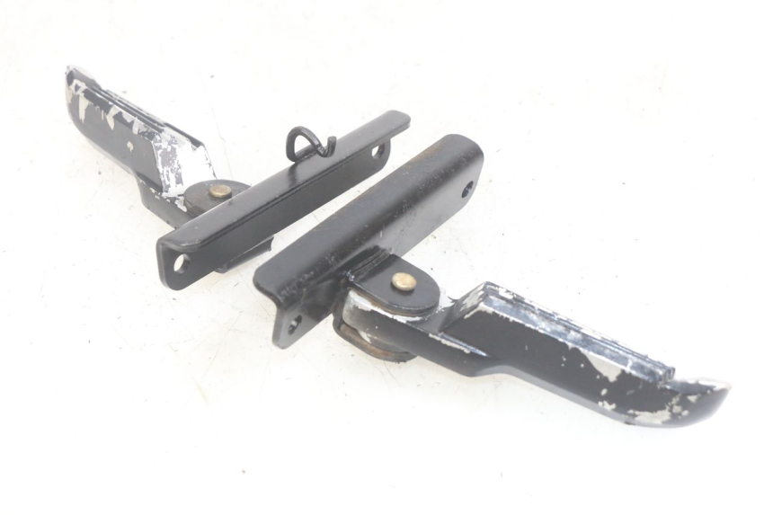 photo de SET ACHTERSTE VOETSTEUNEN SYM JET SPORT XR 50 (2006 - 2015) - Overzicht