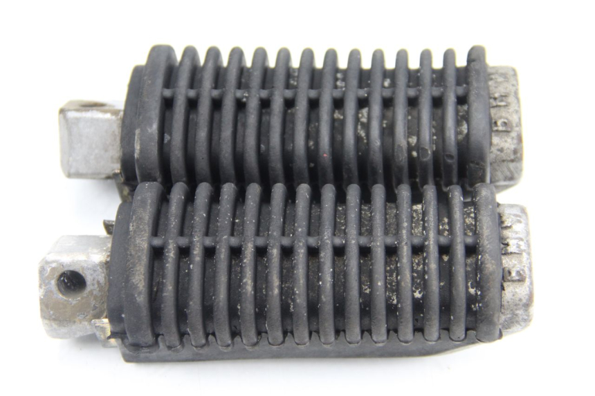 photo de SET ACHTERSTE VOETSTEUNEN BMW K100 1000 (1982 - 1990) - Hoofdaanzicht