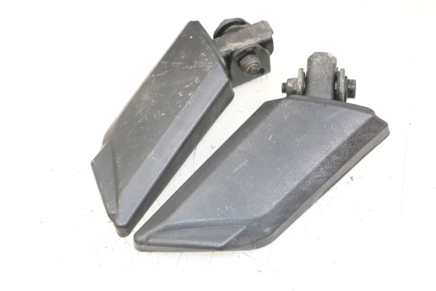 photo de SET ACHTERSTE VOETSTEUNEN PEUGEOT KISBEE 4T 50 (2010 - 2017) - Andere kijkhoek