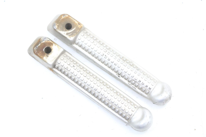 photo de SET ACHTERSTE VOETSTEUNEN RENAULT KOURANOS 125 (2001 - 2004) - Zoom op gebruiksstaat