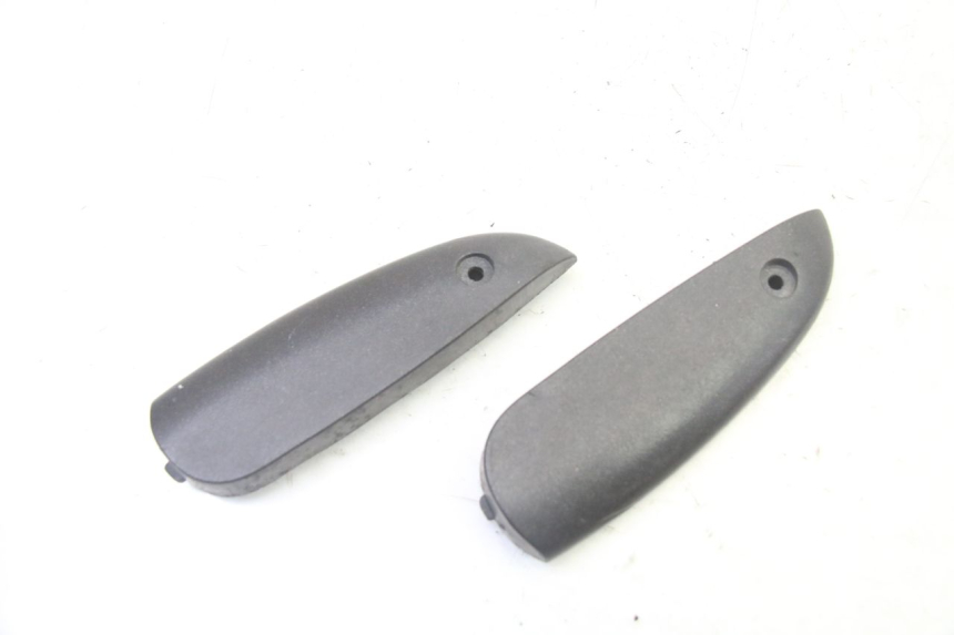 photo de SET ACHTERSTE VOETSTEUNEN PIAGGIO LIBERTY 4T 50 (2009 - 2015) - Hoofdaanzicht