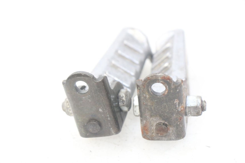 photo de SET ACHTERSTE VOETSTEUNEN PEUGEOT LUDIX BLASTER 50 (2006 - 2014) - Technische close-up