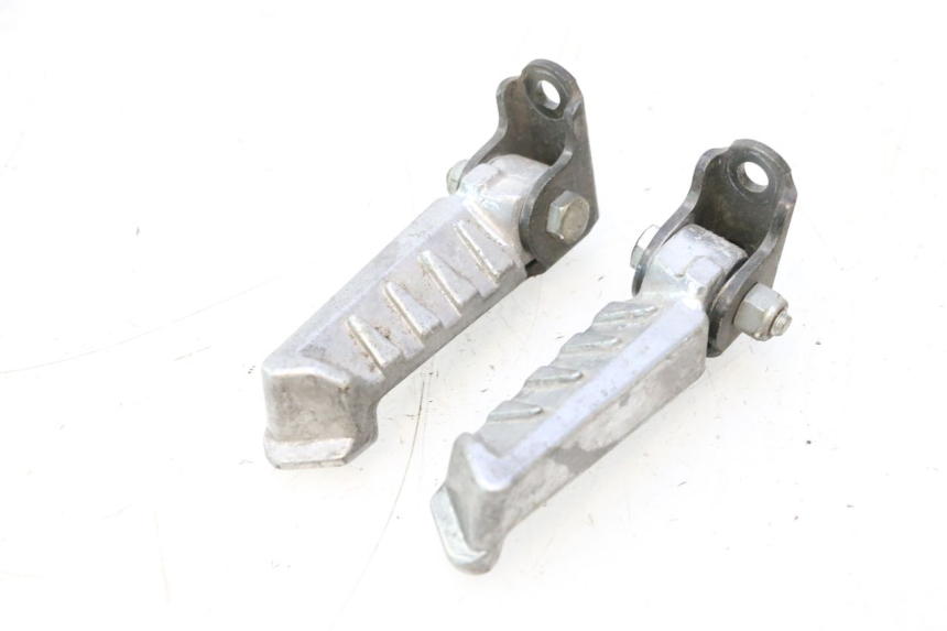 photo de SET ACHTERSTE VOETSTEUNEN PEUGEOT LUDIX 50 (2008 - 2017) - Hoofdaanzicht