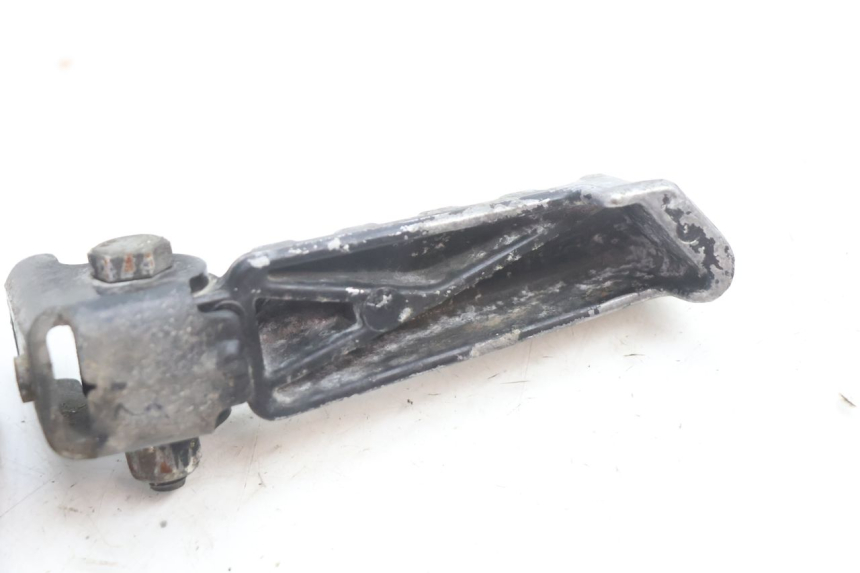 photo de SET ACHTERSTE VOETSTEUNEN PEUGEOT LUDIX ONE 50 (2004 - 2013) - Overzicht