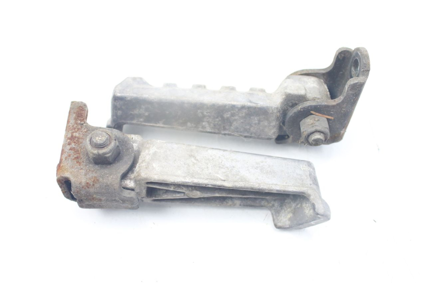 photo de SET ACHTERSTE VOETSTEUNEN PEUGEOT LUDIX SNAKE 2T 50 (2004 - 2014) - Andere kijkhoek