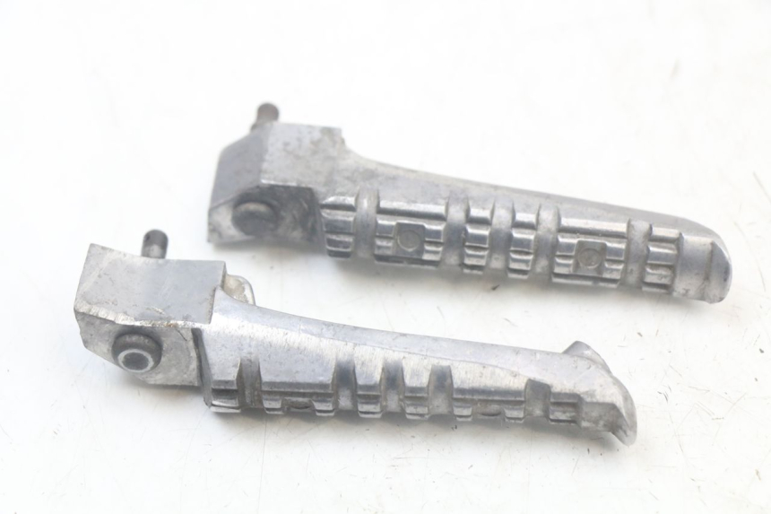 photo de SET ACHTERSTE VOETSTEUNEN MBK MACH G AC 50 (2002 - 2014) - Andere kijkhoek