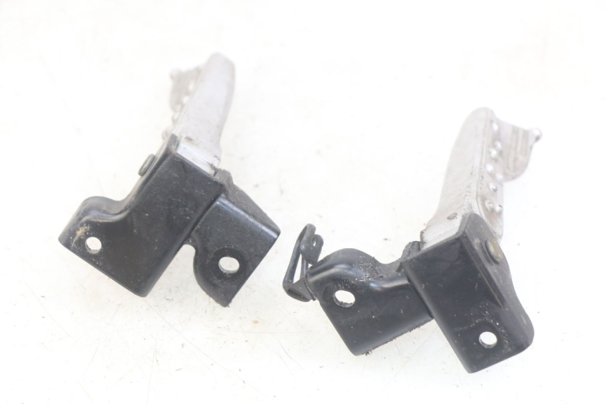 photo de SET ACHTERSTE VOETSTEUNEN SYM MIO 50 (2011 - 2017) - Andere kijkhoek