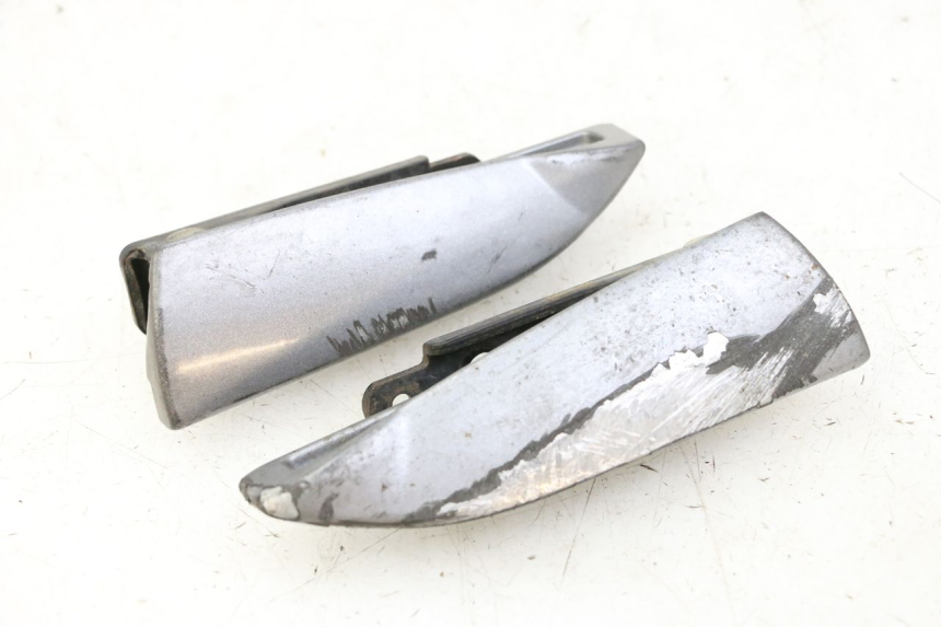 photo de SET ACHTERSTE VOETSTEUNEN PIAGGIO MP3 500 (2014 - 2017) - Technische close-up