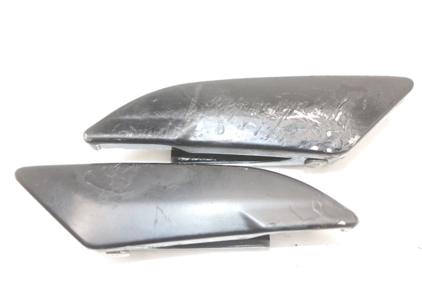 photo de SET ACHTERSTE VOETSTEUNEN PIAGGIO NEW TYPHOON 50 (2018 - 2021) - Zoom op gebruiksstaat