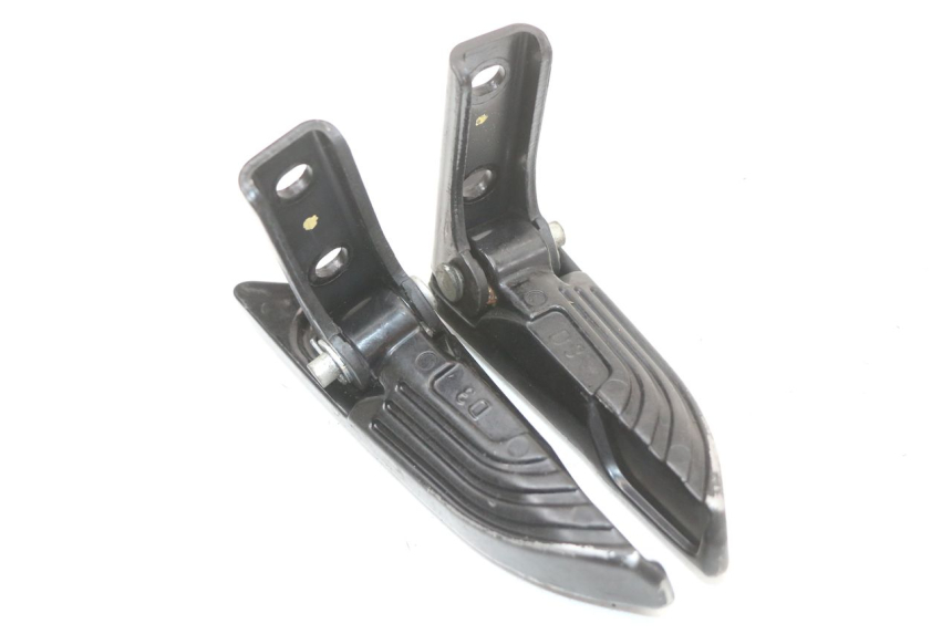 photo de SET ACHTERSTE VOETSTEUNEN PIAGGIO NEW TYPHOON 50 (2018 - 2021) - Bevestigingspunten