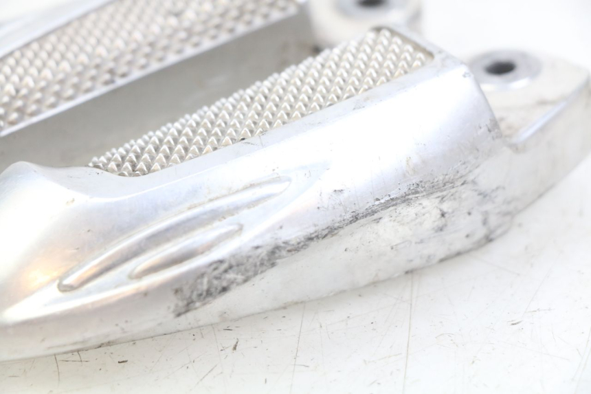 photo de SET ACHTERSTE VOETSTEUNEN HONDA NHX LEAD 110 (2008 - 2010) - Bevestigingspunten