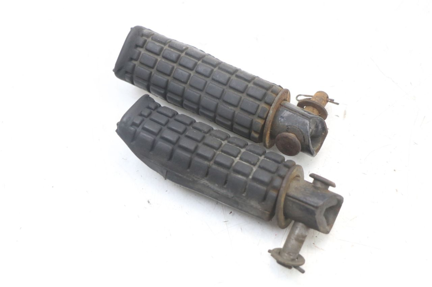 photo de SET ACHTERSTE VOETSTEUNEN HONDA NTV DEAUVILLE 650 (1998 - 2001) - Andere kijkhoek