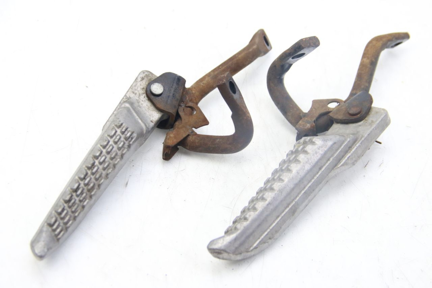 photo de SET ACHTERSTE VOETSTEUNEN SELECT UP OCTALIS 125 (2007 - 2012) - Hoofdaanzicht