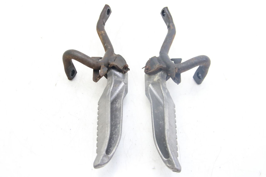 photo de SET ACHTERSTE VOETSTEUNEN SELECT UP OCTALIS 125 (2007 - 2012) - Staat van het oppervlak