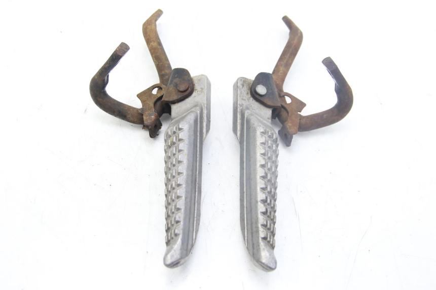 photo de SET ACHTERSTE VOETSTEUNEN SELECT UP OCTALIS 125 (2007 - 2012) - Gecontroleerd onderdeel