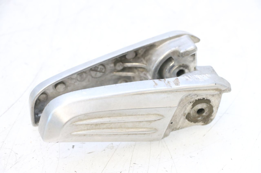 photo de SET ACHTERSTE VOETSTEUNEN HONDA PCX (JF57/JF64) 125 (2014 - 2018) - Andere kijkhoek