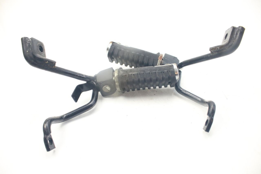 photo de SET ACHTERSTE VOETSTEUNEN KYMCO PEOPLE 250 (2004 - 2008) - Hoofdaanzicht