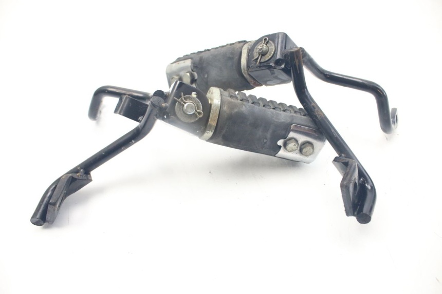 photo de SET ACHTERSTE VOETSTEUNEN KYMCO PEOPLE 250 (2004 - 2008) - Andere kijkhoek