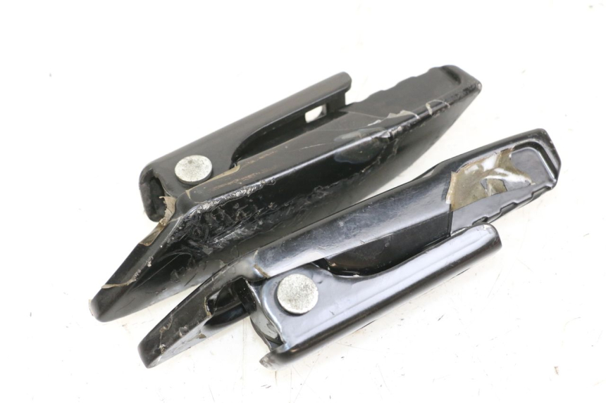 photo de SET ACHTERSTE VOETSTEUNEN PIAGGIO LIBERTY IGET 4T 50 (2021 - 2025) - Zoom op gebruiksstaat