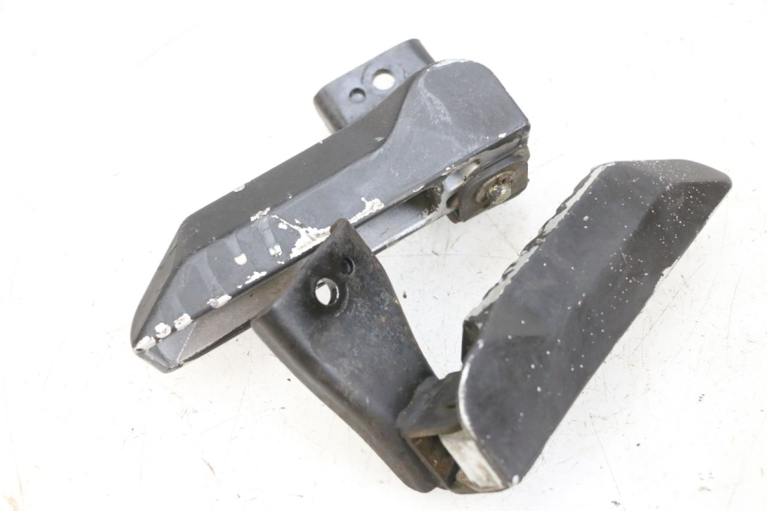 photo de SET ACHTERSTE VOETSTEUNEN DAELIM S1 125 (2007 - 2016) - Zoom op gebruiksstaat