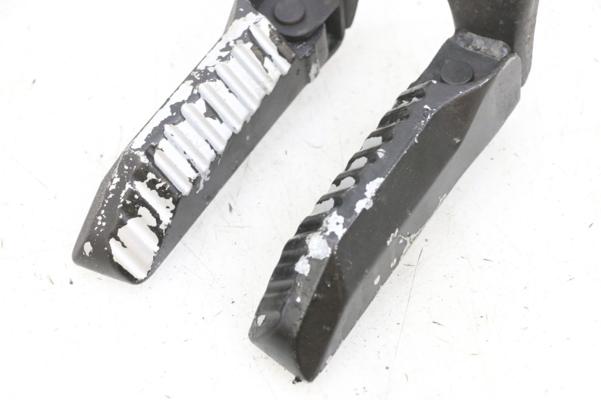 photo de SET ACHTERSTE VOETSTEUNEN DAELIM S1 125 (2007 - 2016) - Overzicht