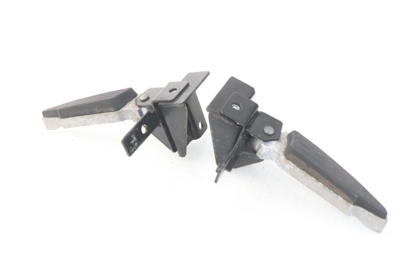 photo de SET ACHTERSTE VOETSTEUNEN PEUGEOT SATELIS 300 (2012 - 2015) - Andere kijkhoek