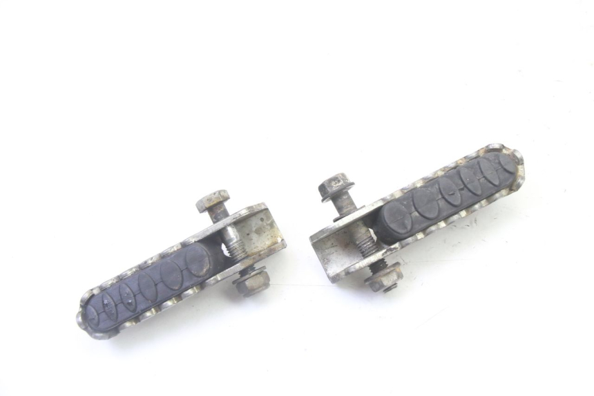 photo de SET ACHTERSTE VOETSTEUNEN DERBI SENDA SM DRD 50 (2008 - 2013) - Hoofdaanzicht