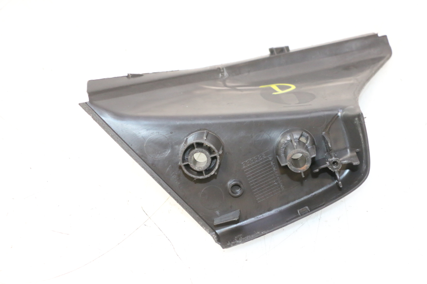 photo de PAAR ACHTERSTE VOETSTEUNEN YAMAHA SLIDER 50 (1999 - 2004) - Gecontroleerd onderdeel