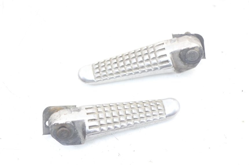 photo de SET ACHTERSTE VOETSTEUNEN SUZUKI SV S 650 (1999 - 2002) - Hoofdaanzicht