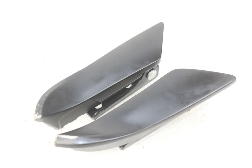 photo de SET ACHTERSTE VOETSTEUNEN APRILIA SXR 50 (2021 - 2023) - Technische close-up