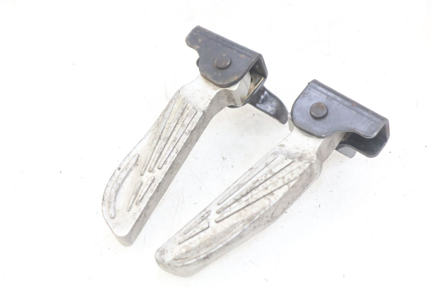 photo de SET ACHTERSTE VOETSTEUNEN SYM SYMPHONY 125 (2009 - 2015) - Hoofdaanzicht