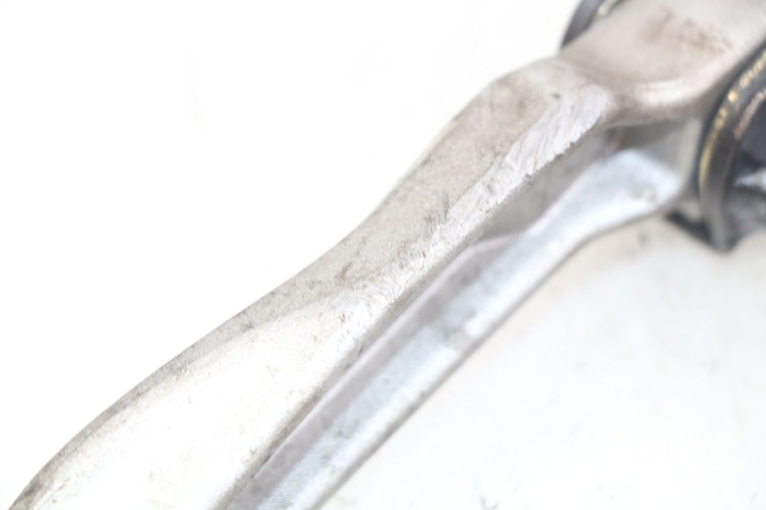 photo de SET ACHTERSTE VOETSTEUNEN SYM SYMPHONY 125 (2009 - 2015) - Zoom op gebruiksstaat