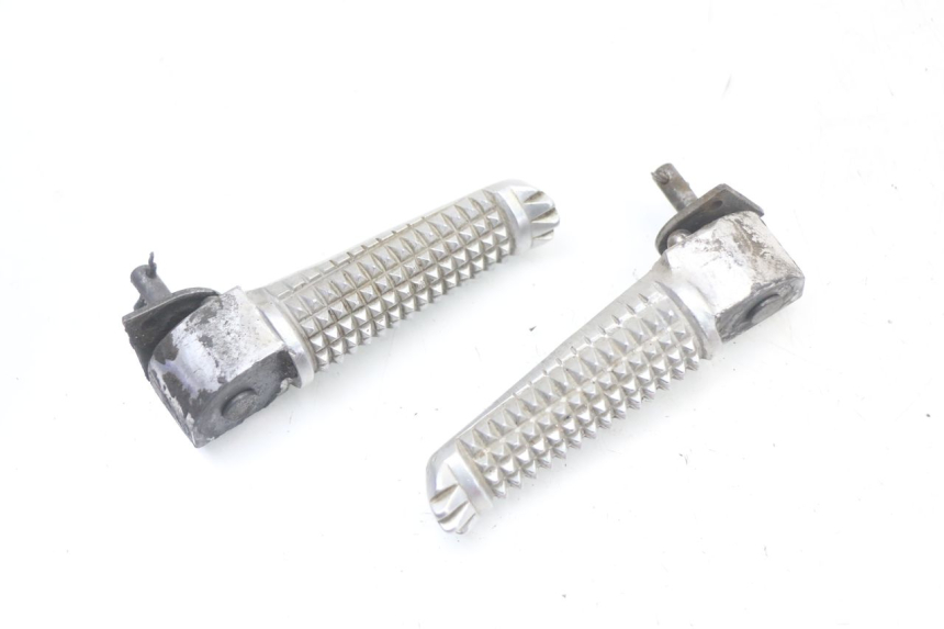 photo de SET ACHTERSTE VOETSTEUNEN YAMAHA TDR DELTABOX 125 (1997 - 2003) - Hoofdaanzicht