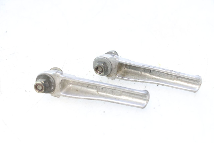 photo de SET ACHTERSTE VOETSTEUNEN PEUGEOT TREKKER 50 (1995 - 2004) - Technische close-up